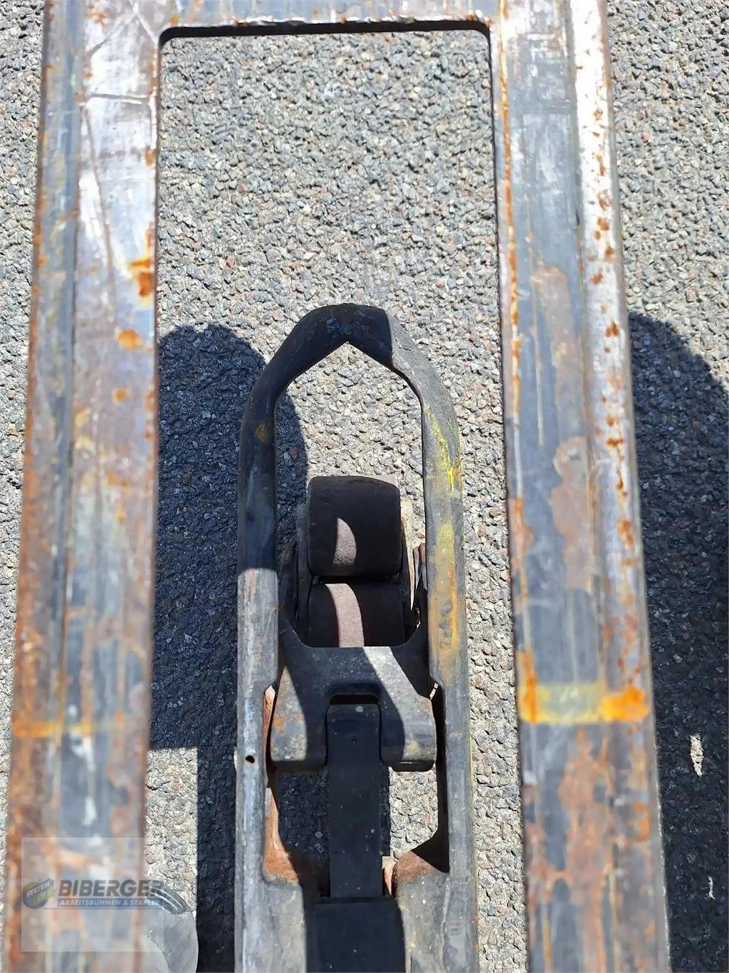 Arbeitsbühne des Typs Toyota SWE160L, Gebrauchtmaschine in Schierling (Bild 8)