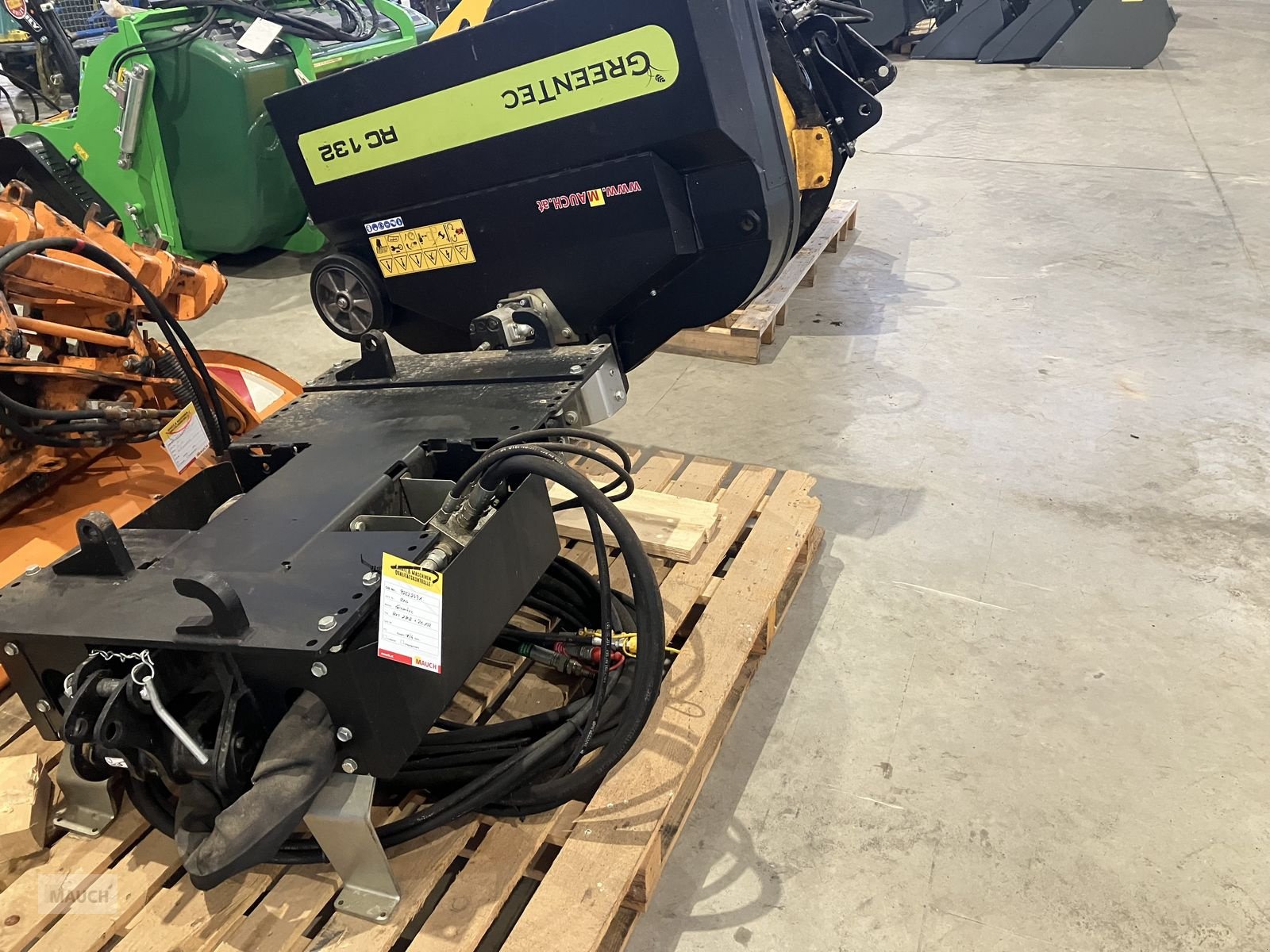 Astschere del tipo Greentec HXF 2802 + Heckenmulcher RC 132, Gebrauchtmaschine In Burgkirchen (Immagine 7)