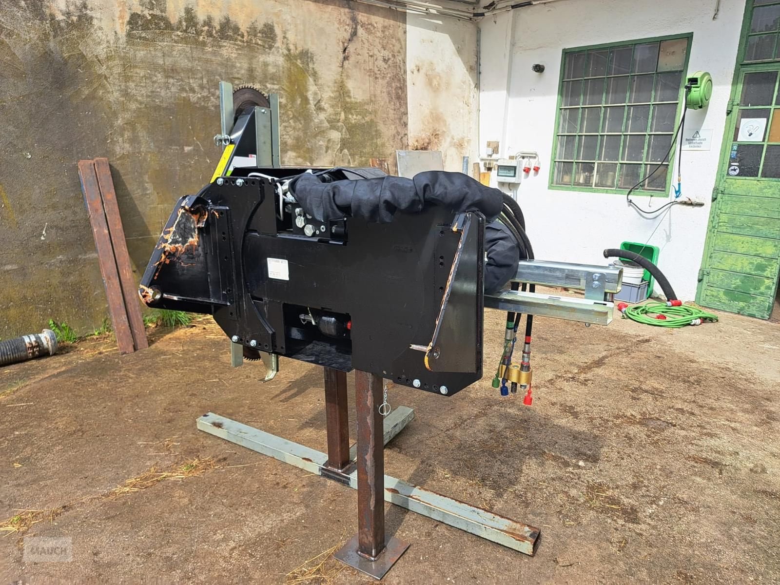 Astschere of the type Greentec HXF 2802 Tele Träger mit Astsäge LRS 1602, Gebrauchtmaschine in Burgkirchen (Picture 11)