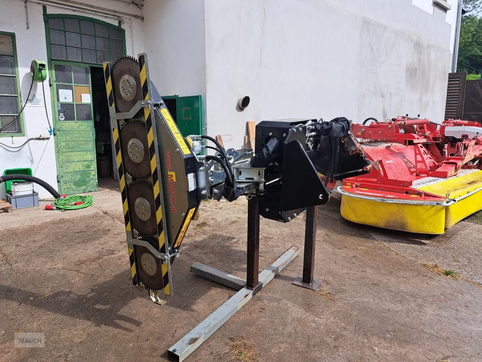 Astschere of the type Greentec HXF 2802 Tele Träger mit Astsäge LRS 1602, Gebrauchtmaschine in Burgkirchen (Picture 10)