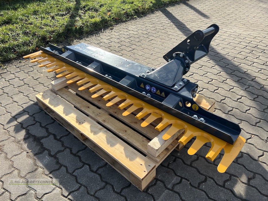 Astschere του τύπου KG-AGRAR KG-Astschere Heckenschere 1,50m-2,40m, Neumaschine σε Langensendelbach (Φωτογραφία 3)
