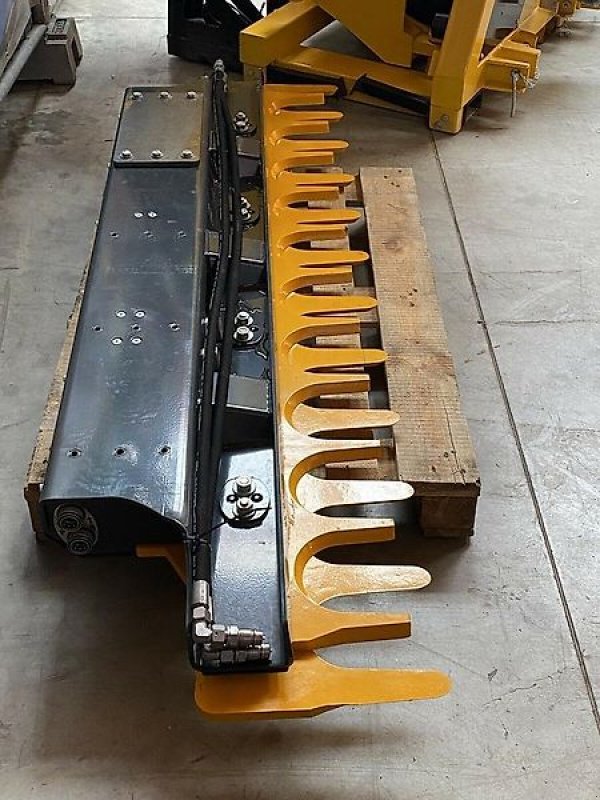 Astschere typu Sonstige Astschere Heckenschere Baumschere Baumsäge, Gebrauchtmaschine v Schmallenberg (Obrázek 9)