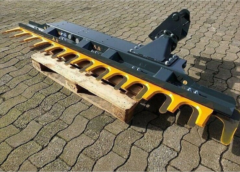 Astschere des Typs Sonstige Heckenschere Astschere Baumschere Baumsäge, Gebrauchtmaschine in Schmallenberg (Bild 1)