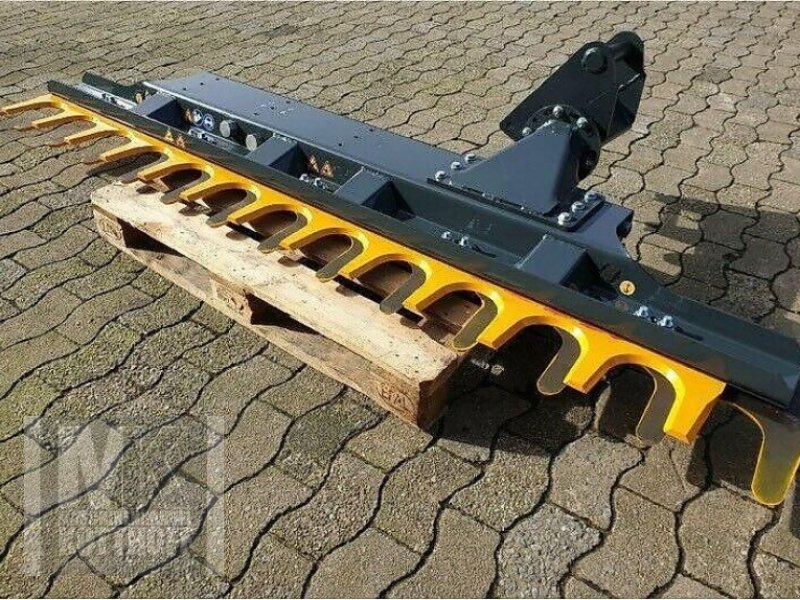 Astschere of the type Sonstige Heckenschere Astschere Baumschere Baumsäge, Gebrauchtmaschine in Schmallenberg (Picture 1)