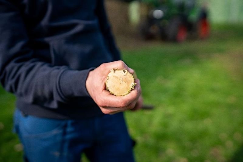 Astschere des Typs Sonstige Hydraulische Heckenschere Euro-Aufnahme Astschere Baumsäge Lader, Gebrauchtmaschine in Schmallenberg (Bild 5)