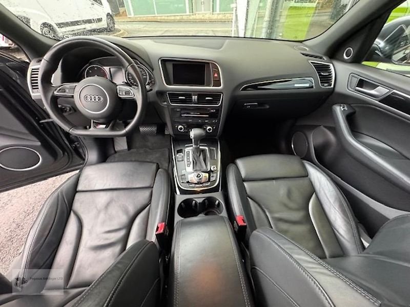 ATV & Quad of the type Audi Q5 3.0 TDI quattro SUV Automatik AHK Klima 1. Hand, Gebrauchtmaschine in Gevelsberg (Picture 12)