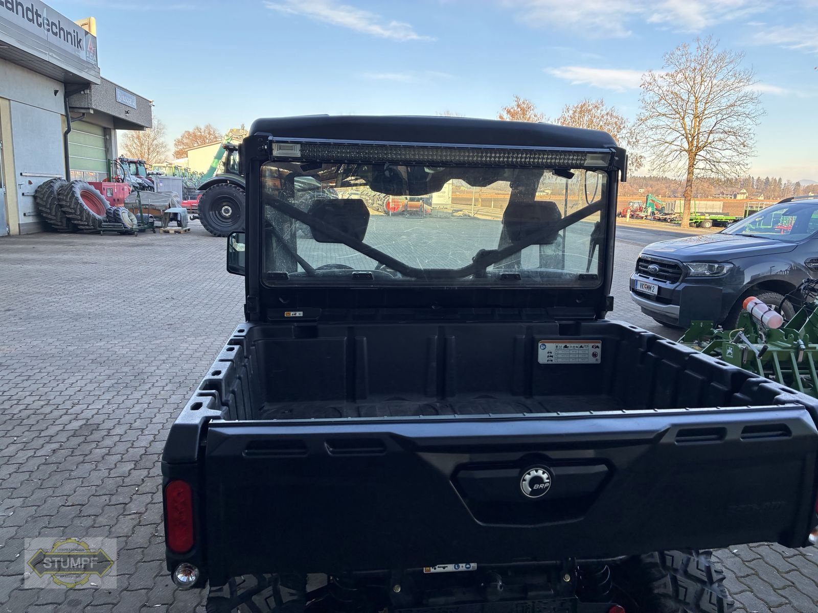 ATV & Quad del tipo Can Am Can Am HD 10 XU, Gebrauchtmaschine en Grafenstein (Imagen 2)