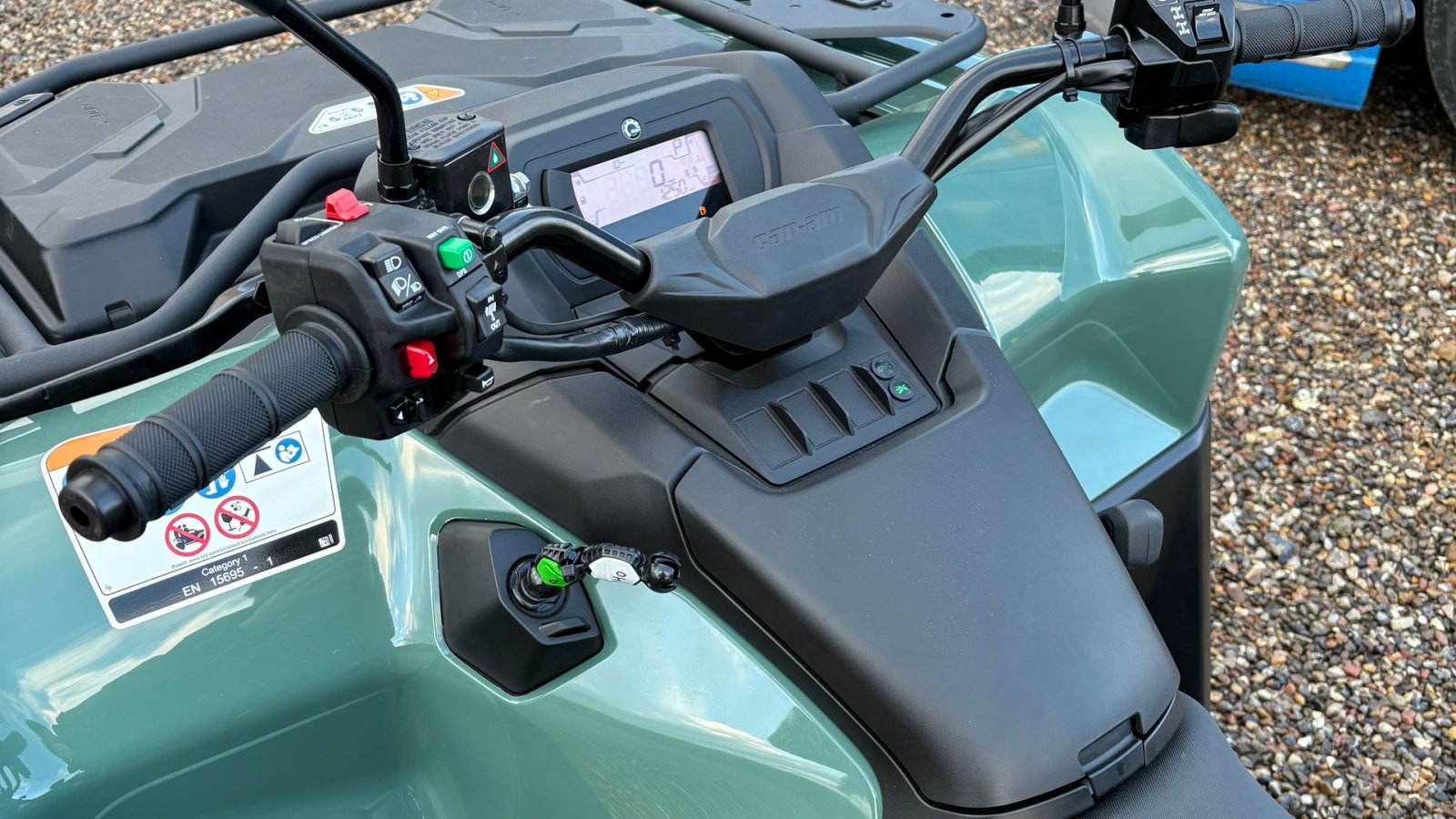 ATV & Quad типа Can Am OUTLANDER HD7 XU MAX PRO, Gebrauchtmaschine в Støvring (Фотография 6)