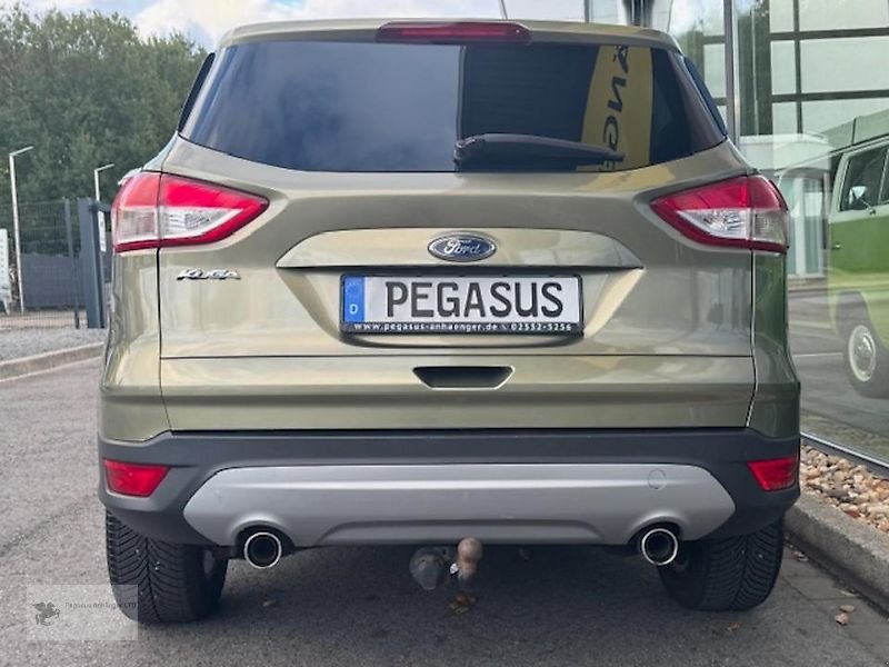 ATV & Quad des Typs Ford Kuga Titanium SUV, Geländewagen, AHK, Gebrauchtmaschine in Gevelsberg (Bild 4)