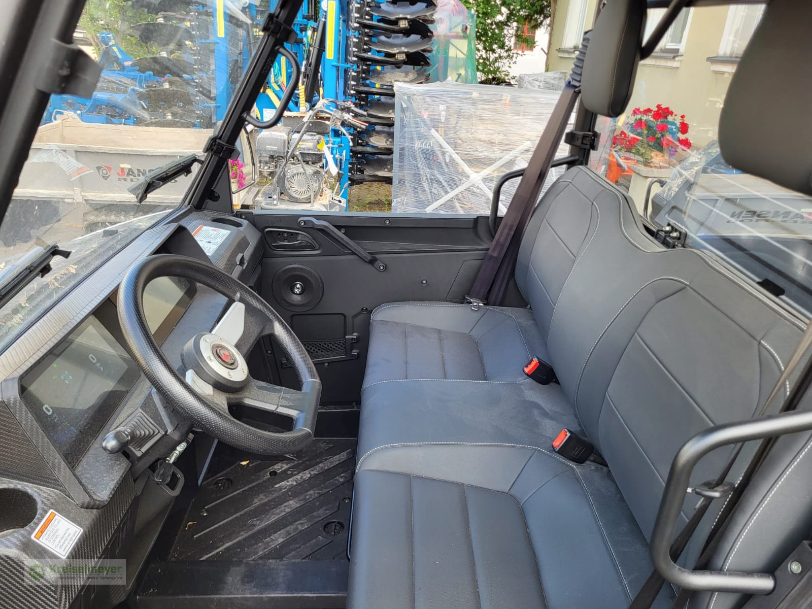 ATV & Quad des Typs Hisun Freelander 550 + 1400kg Anhängelast + StVZO Zulassung + Teilkabine + LCD 10" Displays Kamera UTV, Neumaschine in Feuchtwangen (Bild 9)