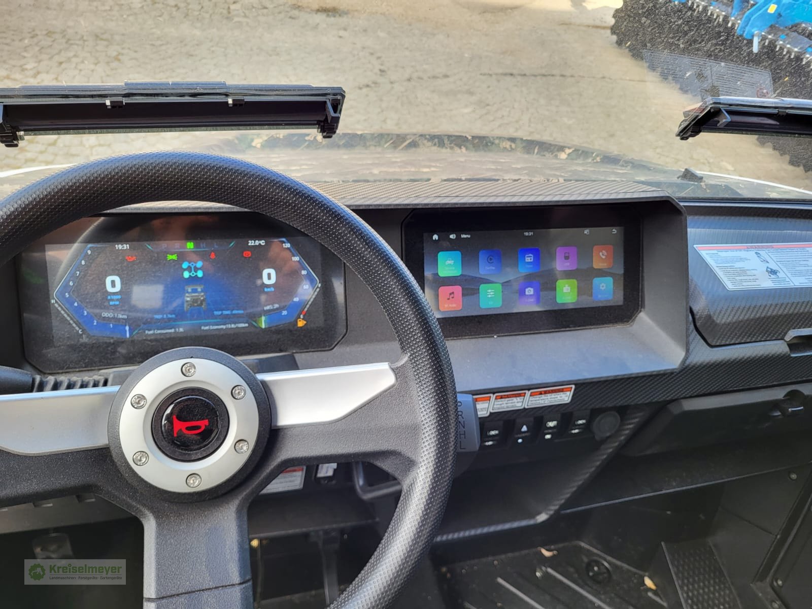 ATV & Quad des Typs Hisun Freelander 550 + 1400kg Anhängelast + StVZO Zulassung + Teilkabine + LCD 10" Displays Kamera UTV, Neumaschine in Feuchtwangen (Bild 10)