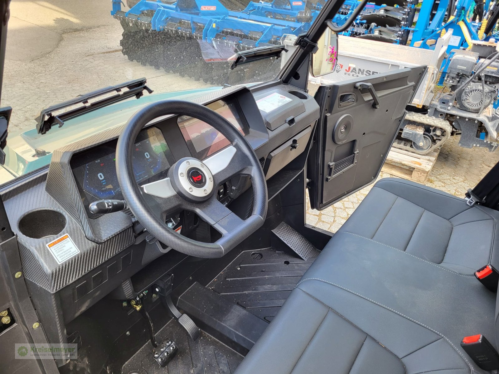 ATV & Quad des Typs Hisun Freelander 750 + 1400kg Anhängelast + StVZO Zulassung + Teilkabine + LCD 10" Display Kamera UTV, Neumaschine in Feuchtwangen (Bild 9)