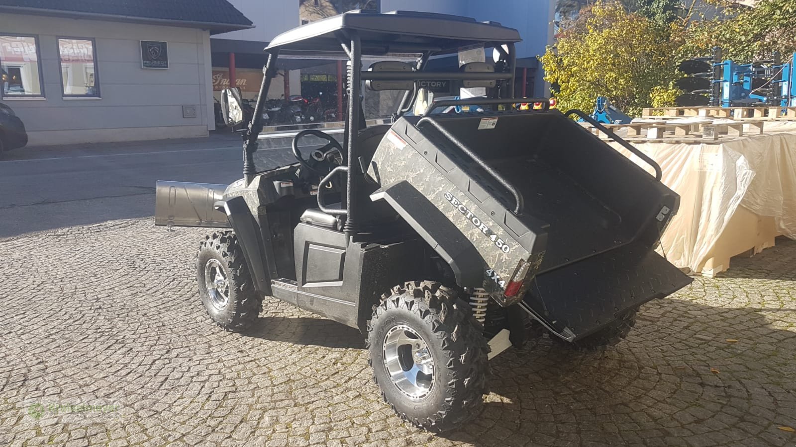ATV & Quad des Typs Hisun Sector 450 + Schneeräumschild *Winterpaket* Allrad 4x4 + Straßenzulassung NEU, Neumaschine in Feuchtwangen (Bild 3)