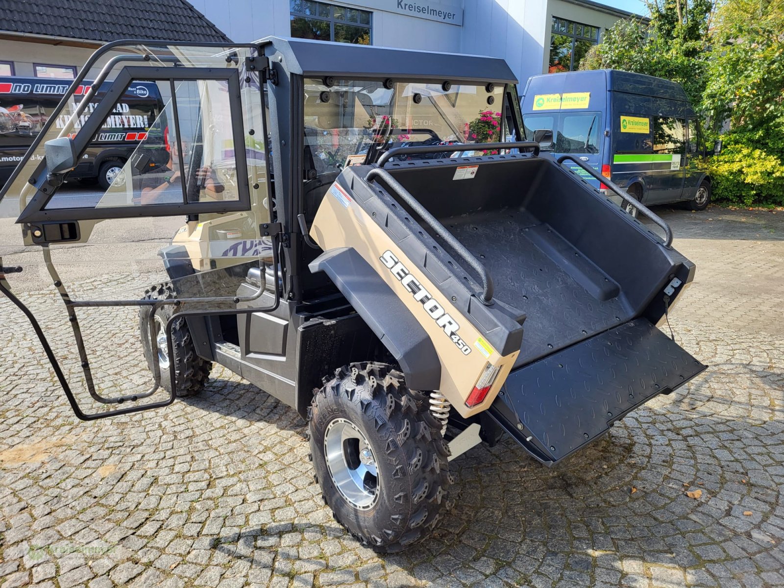 ATV & Quad des Typs Hisun Sector 450 + Vollkabine Heizung & Lüftung + Straßenzulassung StVZO + Allrad UTV &, Neumaschine in Feuchtwangen (Bild 4)