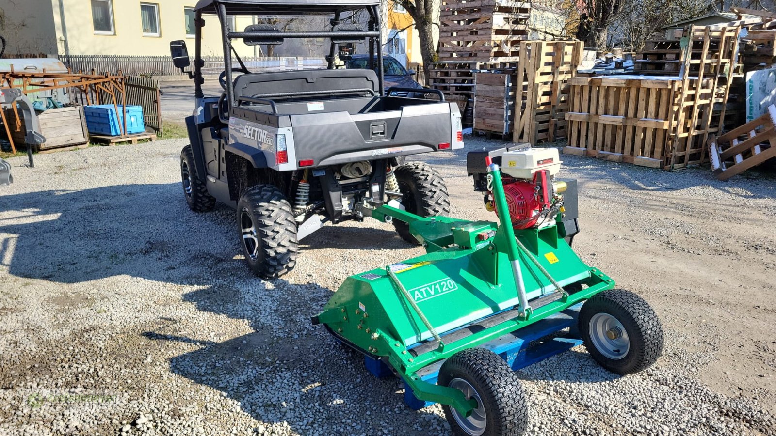 ATV & Quad des Typs Hisun Sector 550 + Mulcher 120cm Mähwerk Paketpreis inkl. STVZO UTV, Neumaschine in Feuchtwangen (Bild 4)