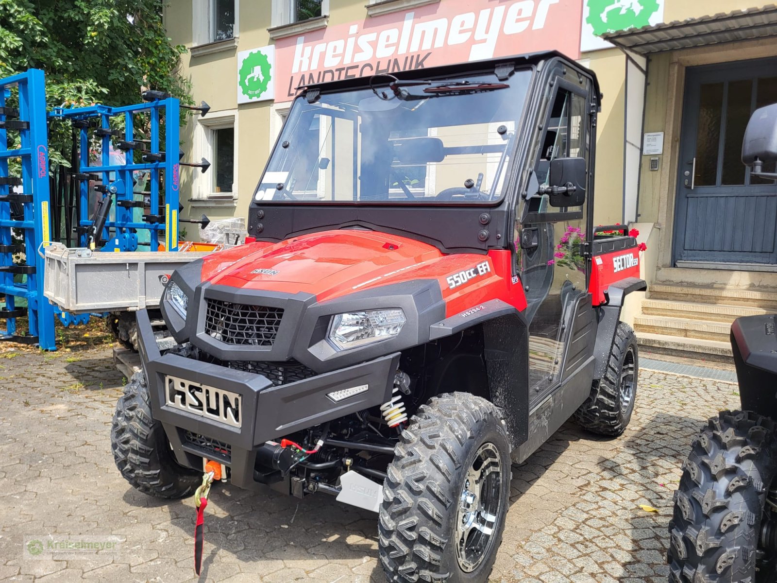 ATV & Quad des Typs Hisun Sector 550 Vollkabine + Heizung + Allrad & Diff.Sperre inkl. StVZO-Papiere NEU, Neumaschine in Feuchtwangen (Bild 1)