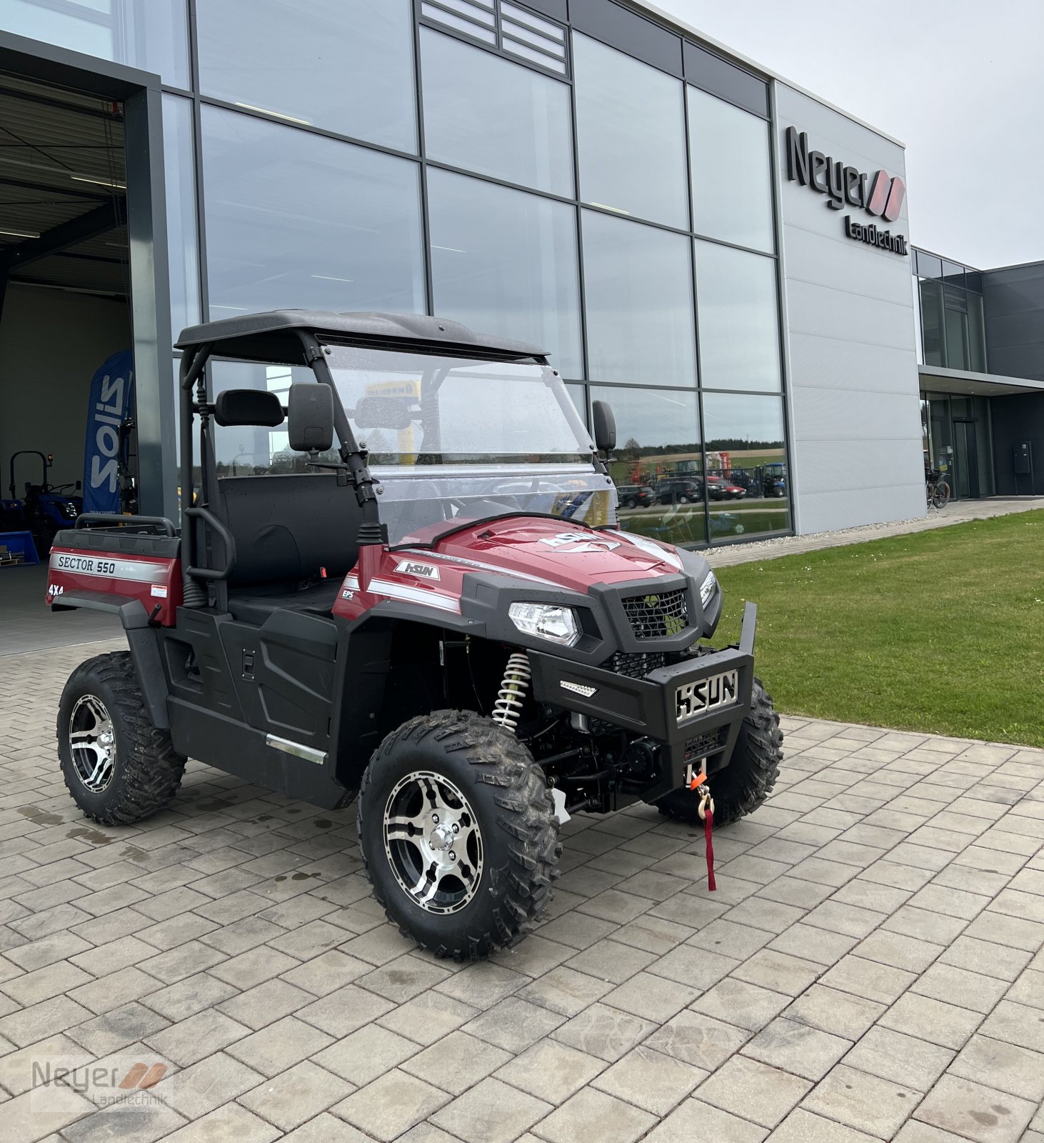 ATV & Quad des Typs Hisun SECTOR 550, Neumaschine in Bad Waldsee Mennisweiler (Bild 1)