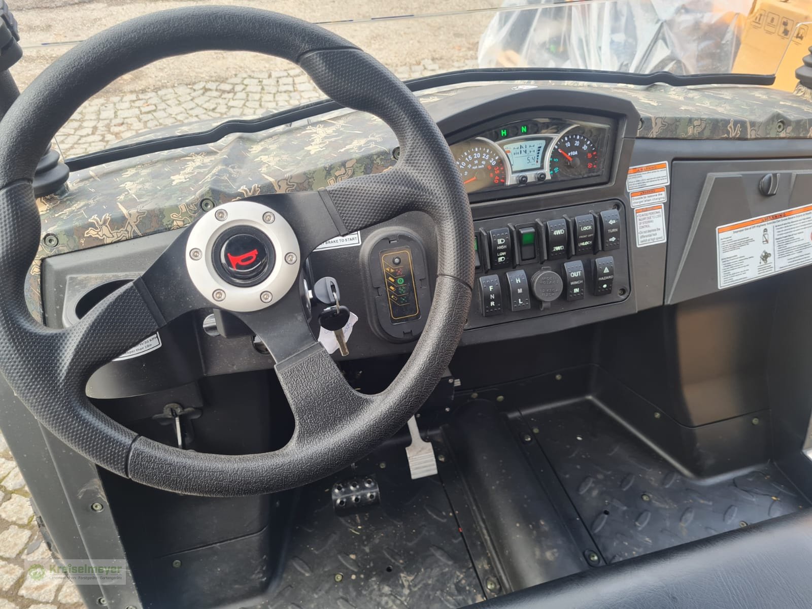 ATV & Quad of the type Hisun Sector E1 Akku + Hunter-Kit Lite (Seilwinde, LED-Licht & Licht-Aus-Schaltung) Elektro Allrad 4x4 UTV neu, Neumaschine in Feuchtwangen (Picture 11)