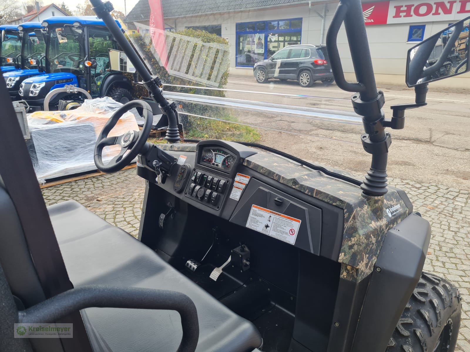 ATV & Quad of the type Hisun Sector E1 Akku + Hunter-Kit Lite (Seilwinde, LED-Licht & Licht-Aus-Schaltung) Elektro Allrad 4x4 UTV neu, Neumaschine in Feuchtwangen (Picture 12)