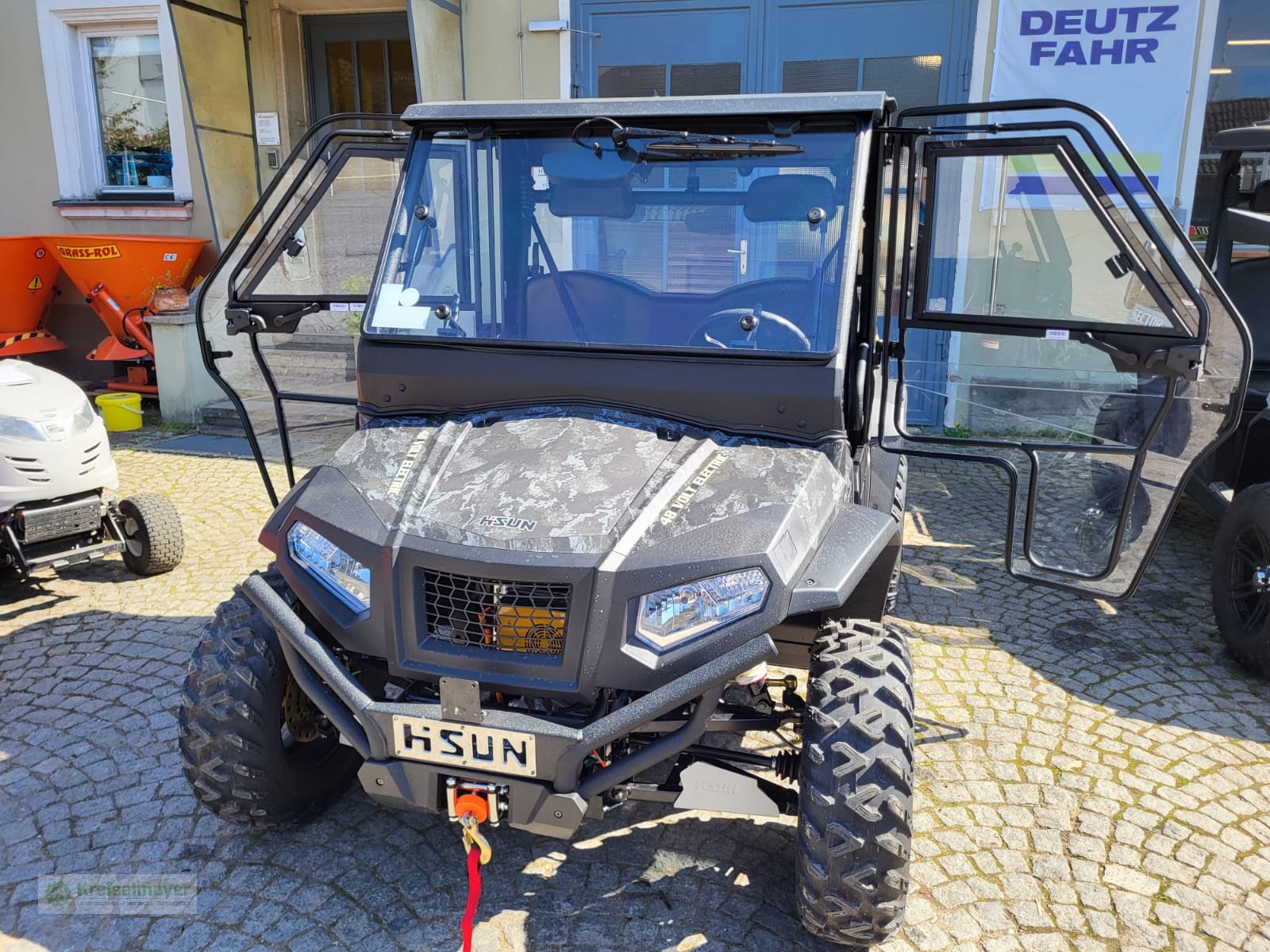 ATV & Quad des Typs Hisun Sector E1 Elektro mit Kabine und Heizung + Straßenzulassung StVZO NEU, Neumaschine in Feuchtwangen (Bild 4)
