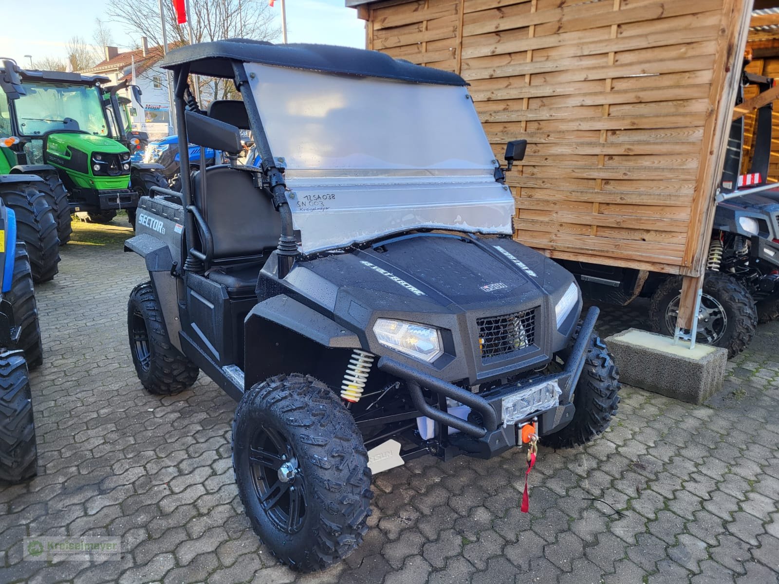 ATV & Quad of the type Hisun Sector E1 Elektro UTV Allrad Diff-Sperre Neu inkl. Zulassungspapieren, Neumaschine in Feuchtwangen (Picture 1)