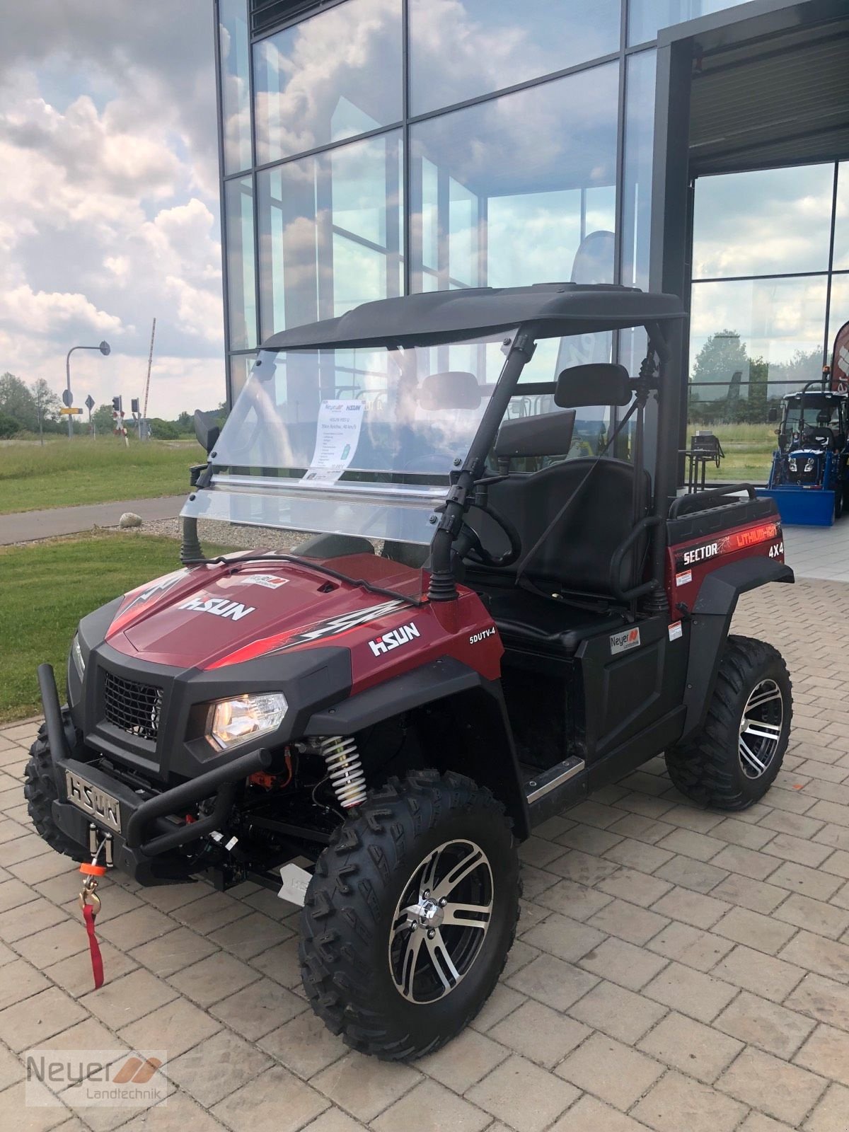 ATV & Quad des Typs Hisun Sector HS5 Li, Neumaschine in Bad Waldsee Mennisweiler (Bild 2)
