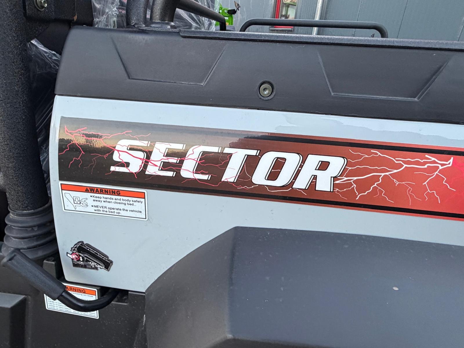 ATV & Quad des Typs Hisun Sector HS5 LI, Neumaschine in Klempau (Bild 6)