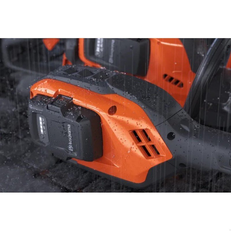 ATV & Quad от тип Husqvarna Débroussailleuse à dos 525iRXT Husqvarna, Gebrauchtmaschine в LA SOUTERRAINE (Снимка 3)