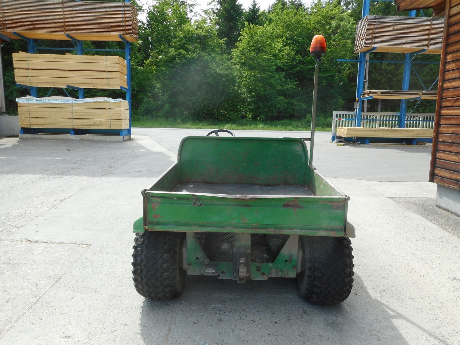 ATV & Quad типа John Deere GATOR 6x4D mit elektr. Kipper ( 3 Achser ), Gebrauchtmaschine в St. Nikolai ob Draßling (Фотография 3)
