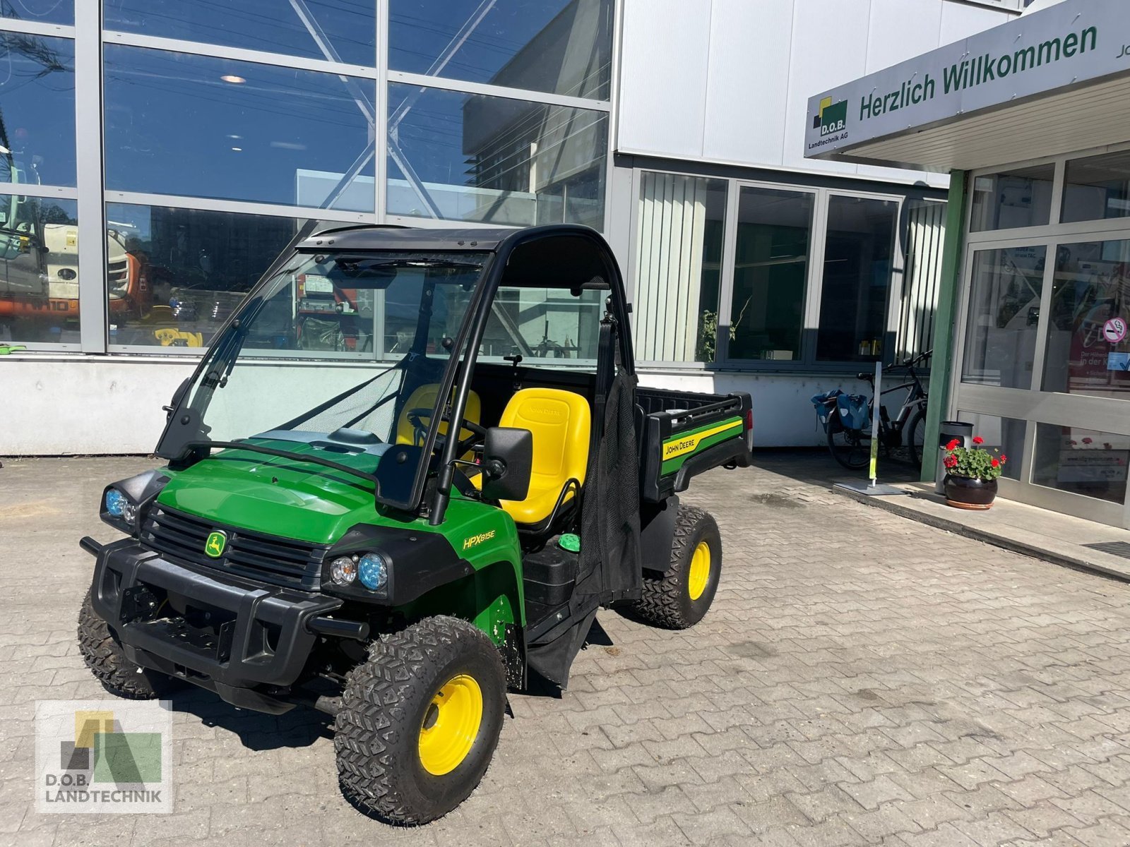ATV & Quad of the type John Deere Gator HPX 815E, Gebrauchtmaschine in Regensburg (Picture 1)