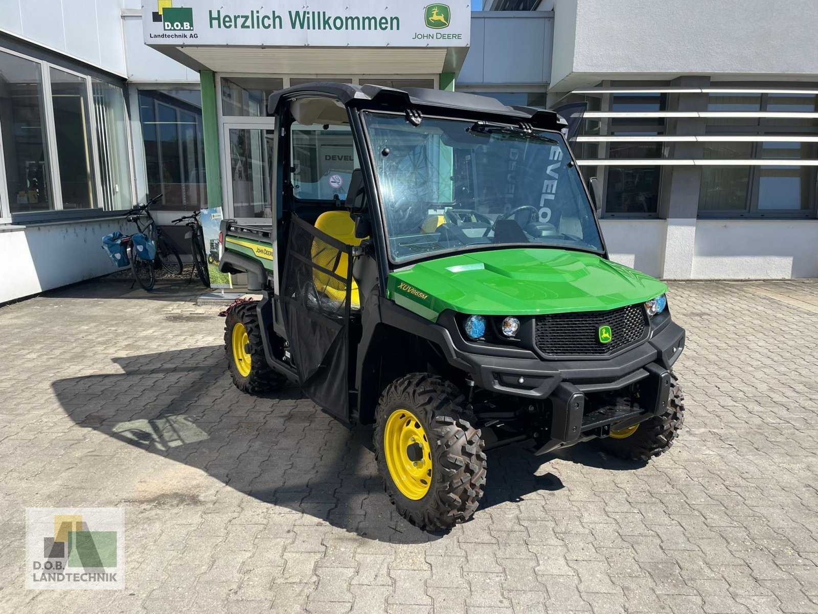 ATV & Quad of the type John Deere Gator XUV 865M, Gebrauchtmaschine in Regensburg (Picture 3)