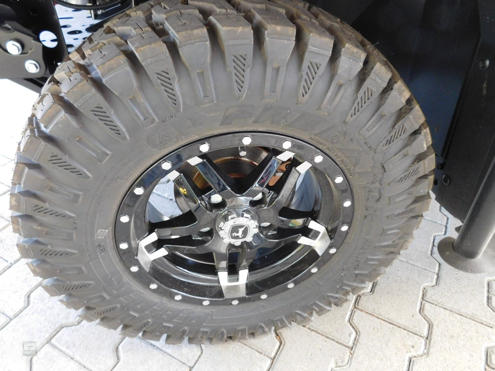 ATV & Quad des Typs John Deere Gator XUV 865M, Neumaschine in Gross-Bieberau (Bild 8)