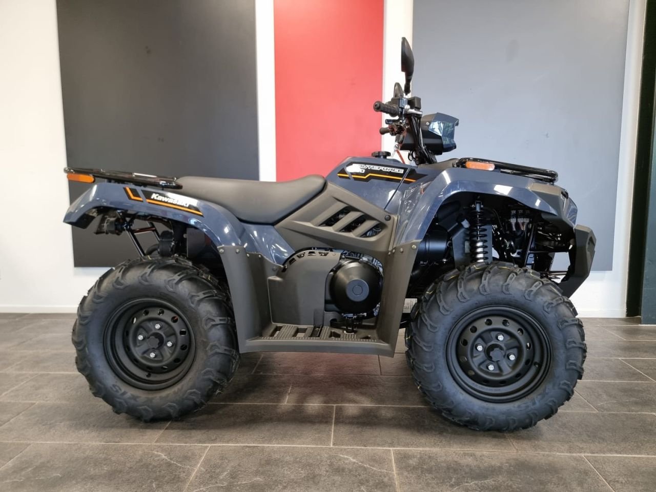 ATV & Quad typu Kawasaki Brute Force 450, Neumaschine v Geesteren (OV) (Obrázek 1)