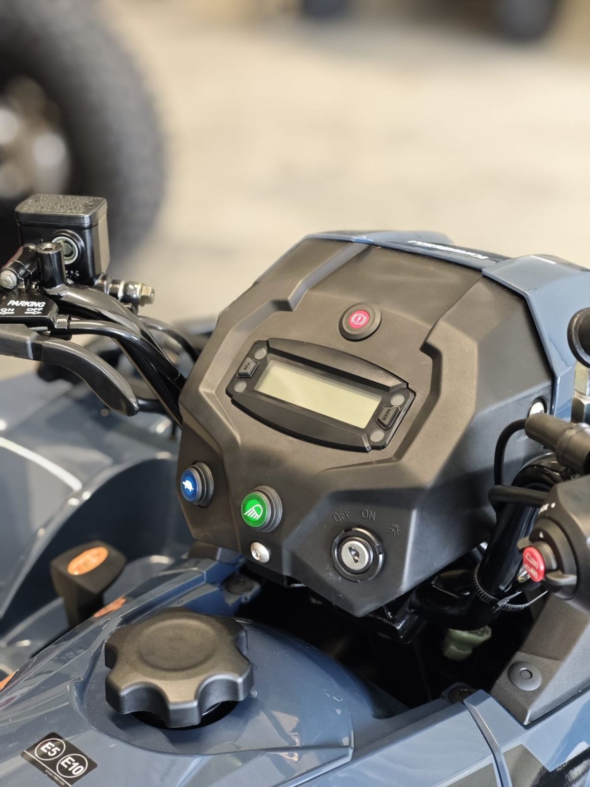 ATV & Quad des Typs Kawasaki Brute Force 450, Neumaschine in Eersel (Bild 5)