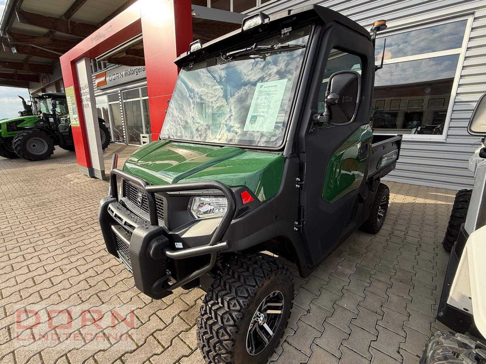 ATV & Quad des Typs Kioti K9 50 Km/h  4x4, Neumaschine in Bruckberg (Bild 1)