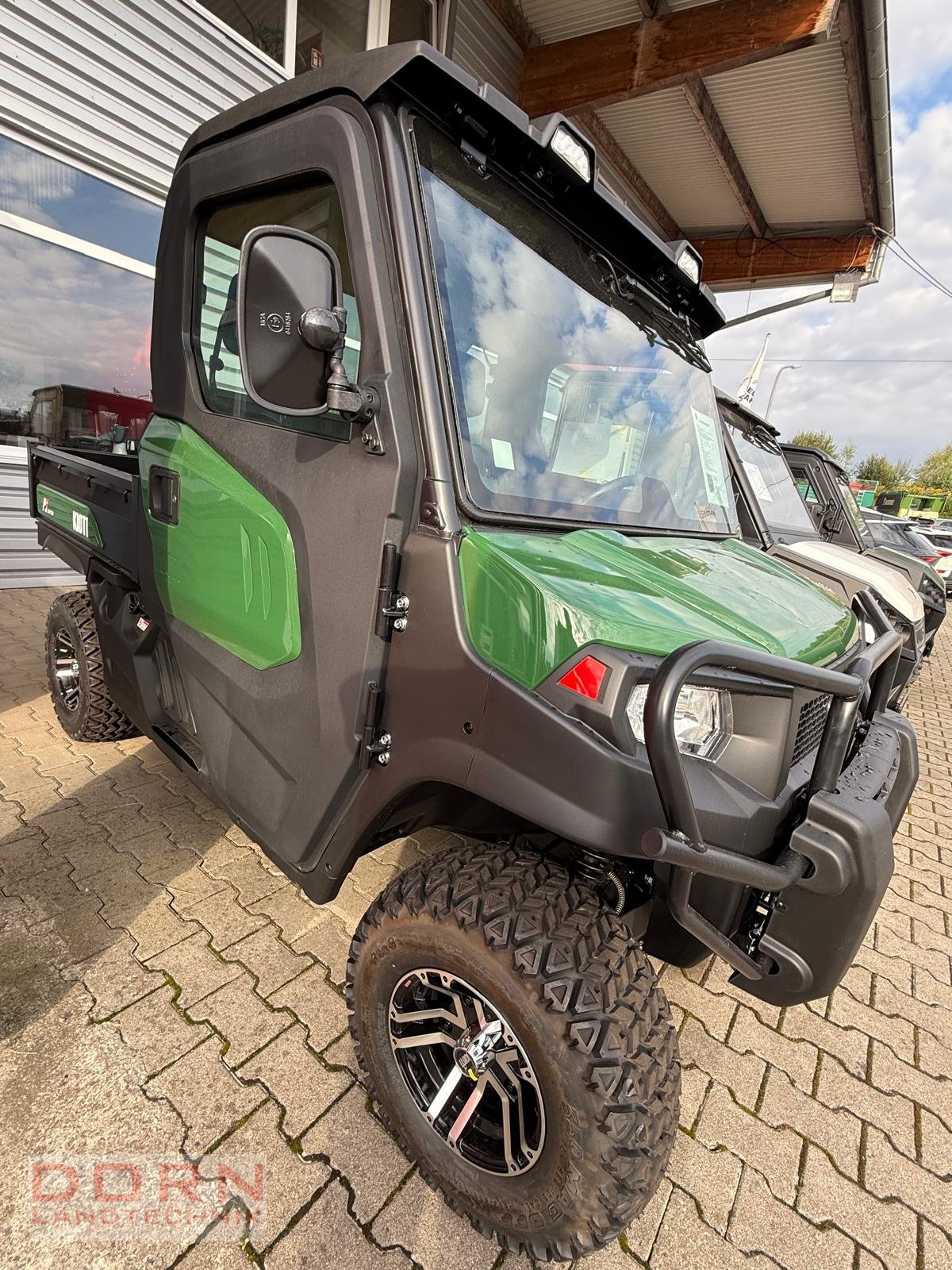 ATV & Quad des Typs Kioti K9 50 Km/h  4x4, Neumaschine in Bruckberg (Bild 2)