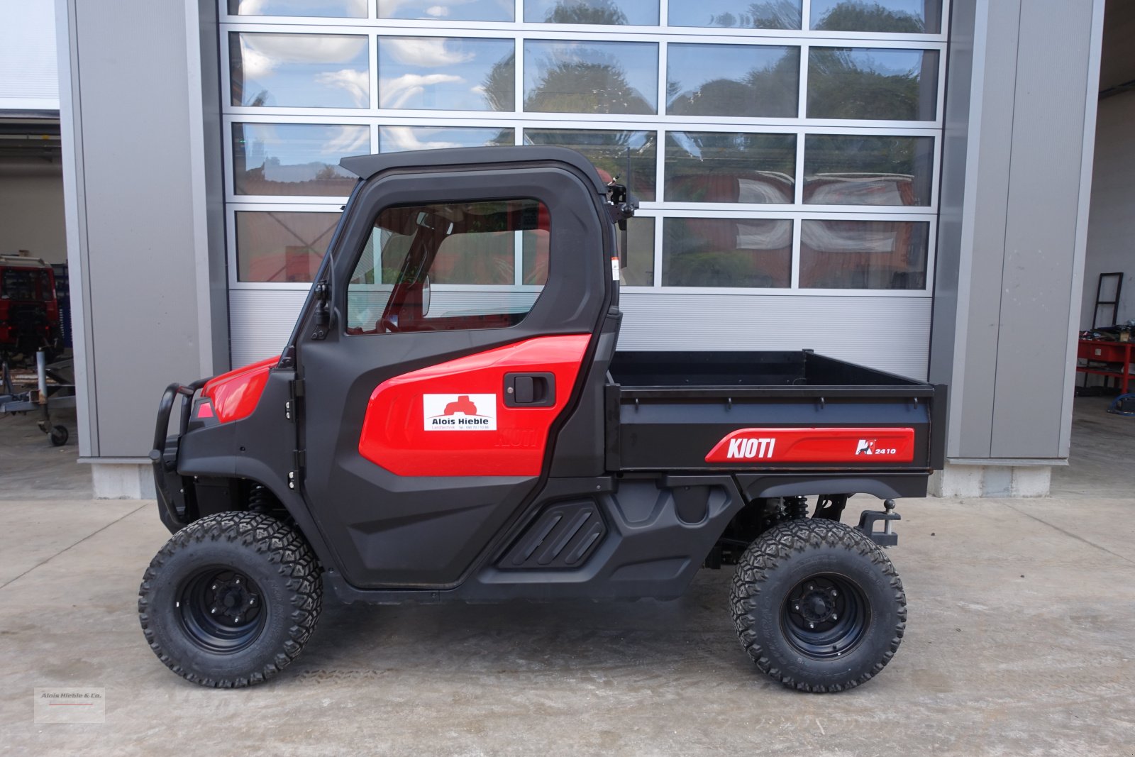 ATV & Quad des Typs Kioti K9, Neumaschine in Tapfheim (Bild 5)