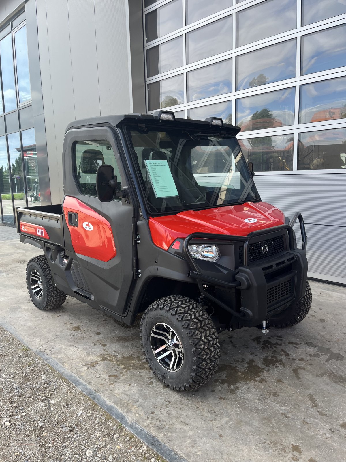 ATV & Quad des Typs Kioti K9, Neumaschine in Tapfheim (Bild 2)