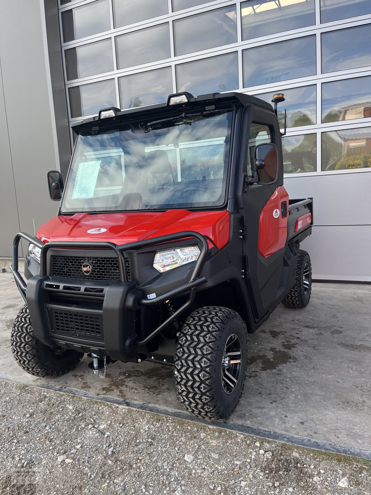 ATV & Quad des Typs Kioti K9, Neumaschine in Tapfheim (Bild 4)