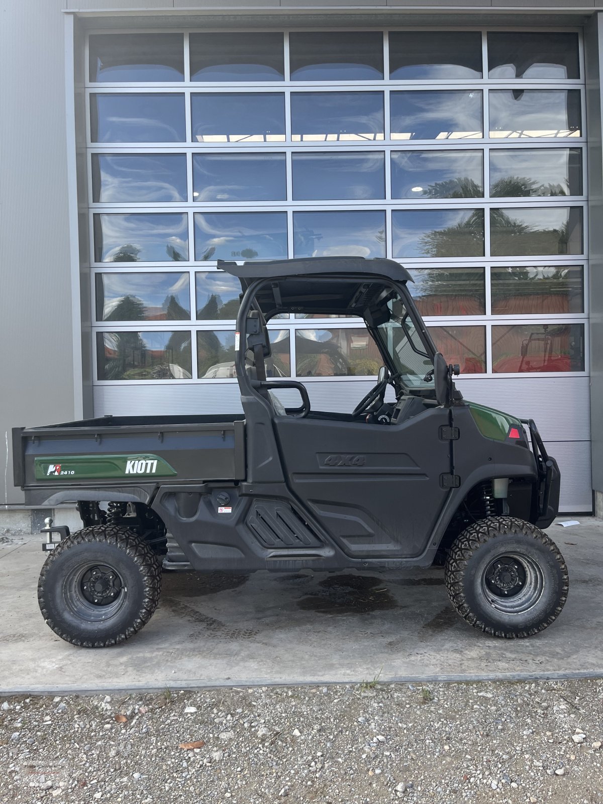 ATV & Quad des Typs Kioti K9, Neumaschine in Tapfheim (Bild 1)