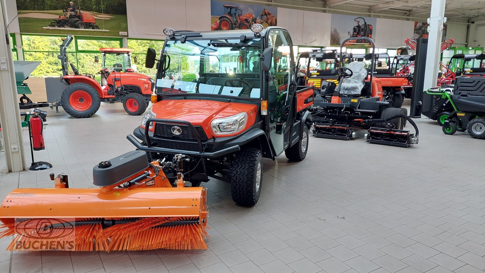 ATV & Quad des Typs Kubota RTVX-1110, Neumaschine in Olpe (Bild 3)