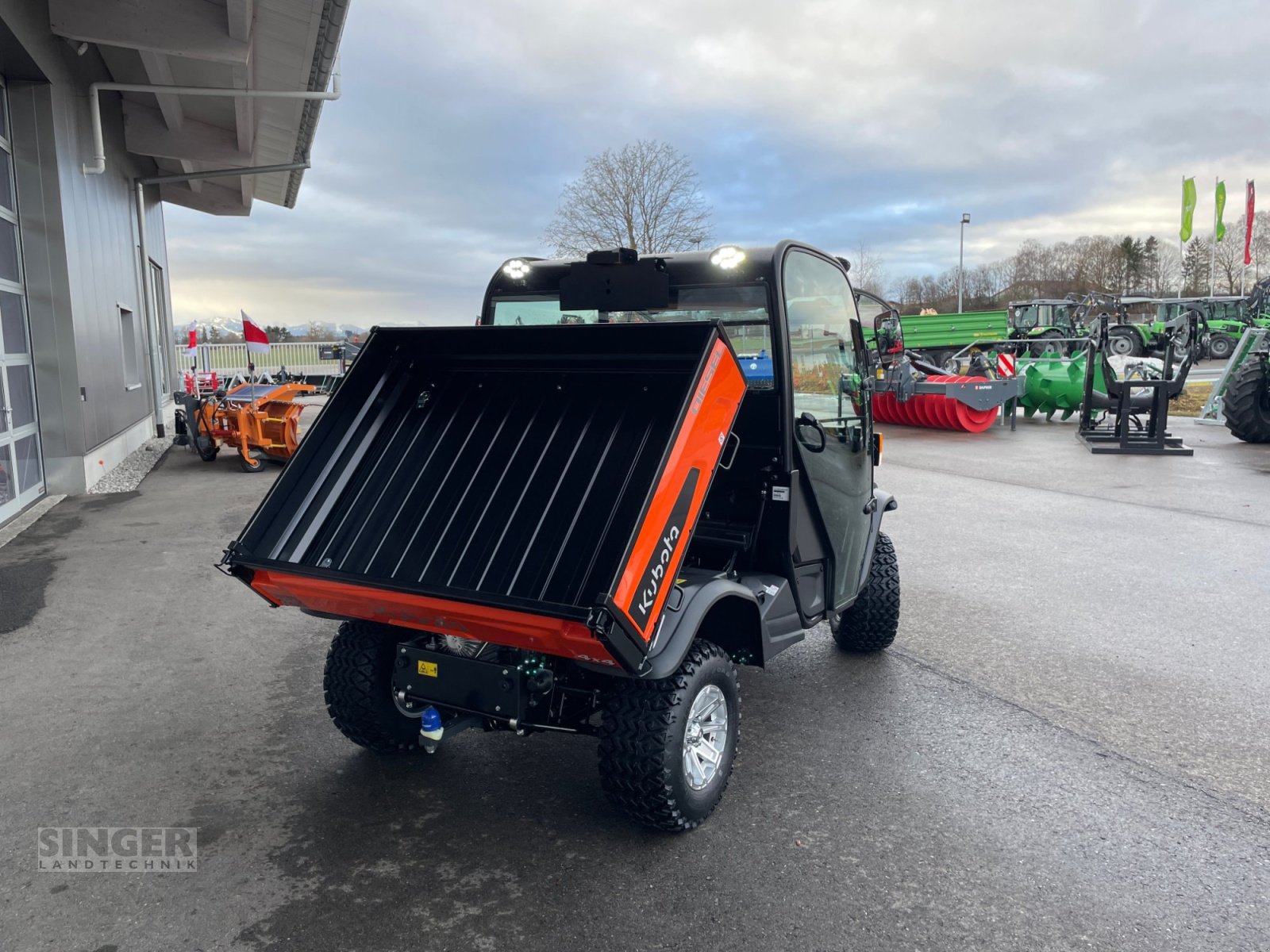 ATV & Quad des Typs Kubota RTVX-1110, Neumaschine in Biessenhofen (Bild 5)
