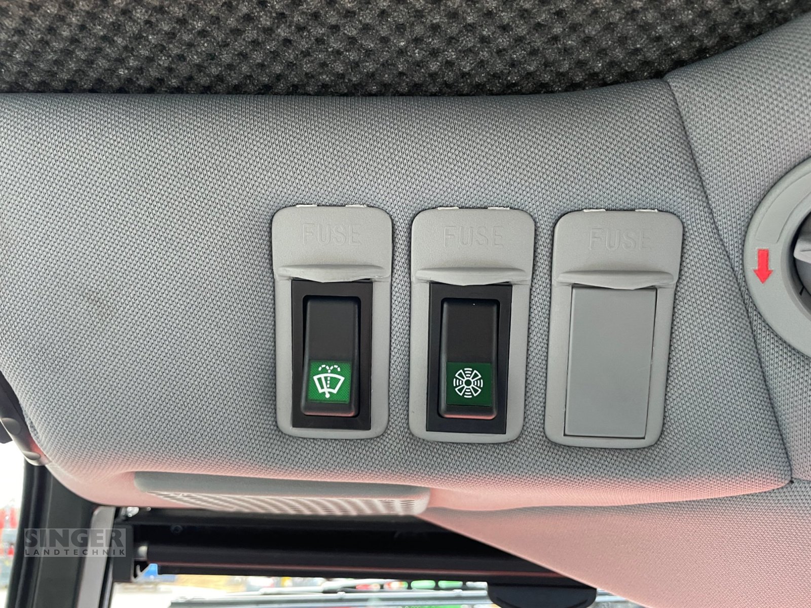 ATV & Quad des Typs Kubota RTVX-1110, Neumaschine in Biessenhofen (Bild 12)