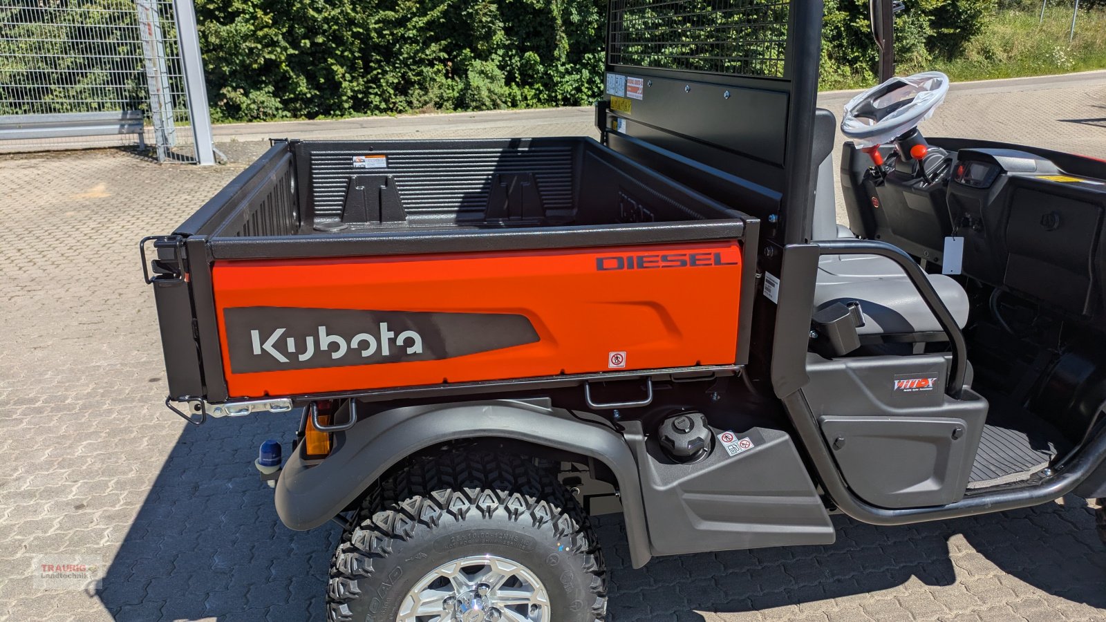 ATV & Quad des Typs Kubota RTVX-1110, Neumaschine in Mainburg/Wambach (Bild 9)