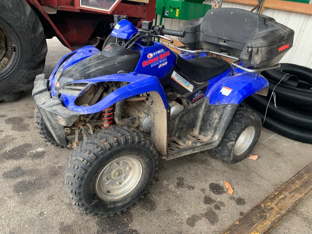 ATV & Quad des Typs Kymco Urban 350, Gebrauchtmaschine in VERNOUX EN VIVARAIS (Bild 1)