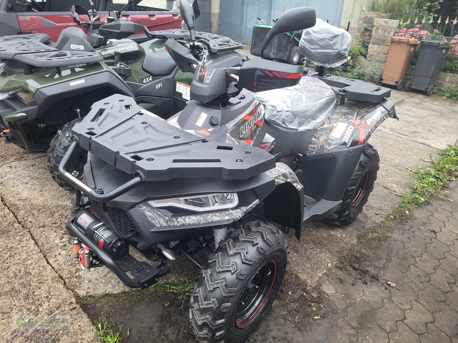 ATV & Quad of the type Linhai PROMAX 320 4x4 Allrad + Seilwinde + AHK + Rückenlehne + Handprotektoren NEU ATV Quad, Neumaschine in Feuchtwangen (Picture 2)