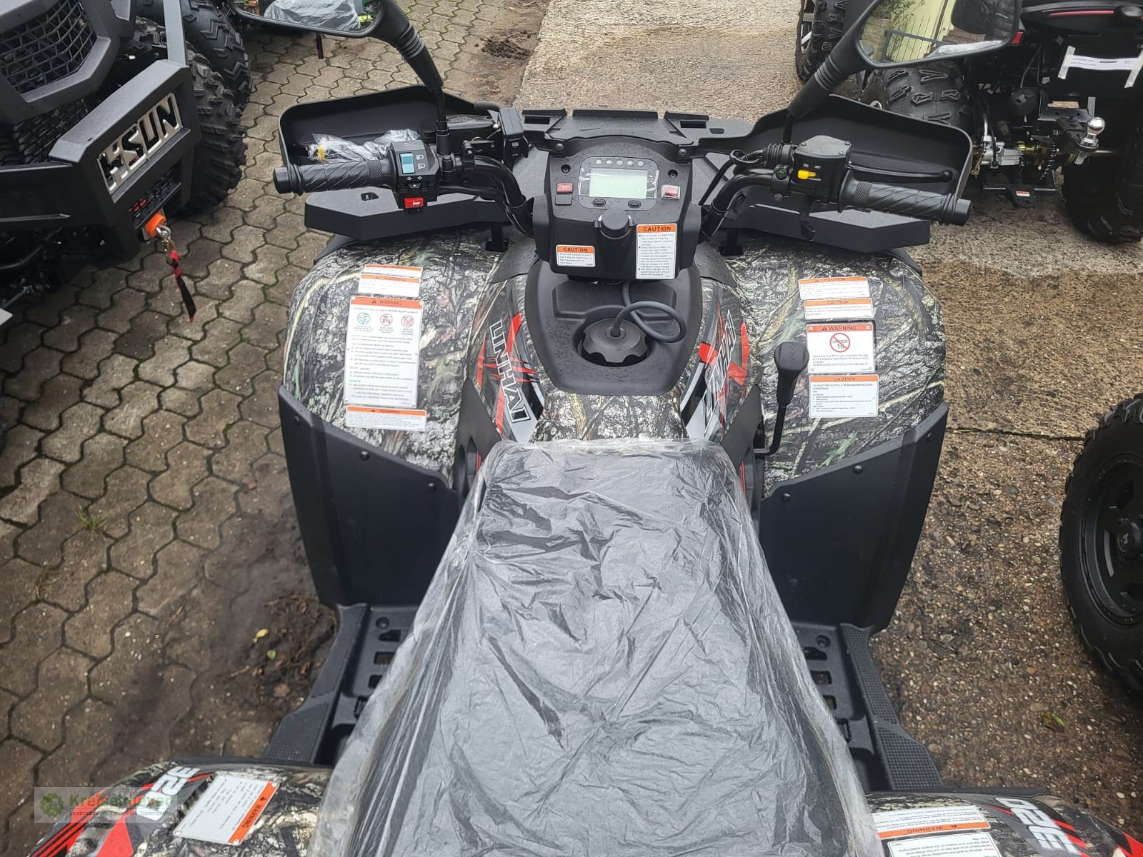 ATV & Quad of the type Linhai PROMAX 320 4x4 Allrad + Seilwinde + AHK + Rückenlehne + Handprotektoren NEU ATV Quad, Neumaschine in Feuchtwangen (Picture 8)