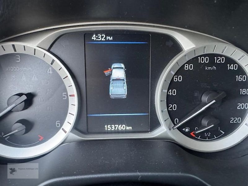 ATV & Quad typu Nissan Navara NP300 N-Guard Double Cab 4x4 AHK 2.3 dCi PickUp, Gebrauchtmaschine v Gevelsberg (Obrázek 13)