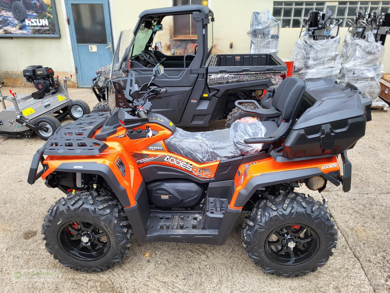 ATV & Quad Türe ait Odes Pathcross 650 SE L Luxury Edition, V-Twin, Allrad 4x4, 90 kmh ABS, Koffer + Frontscheibe NEU, Neumaschine içinde Feuchtwangen (resim 3)