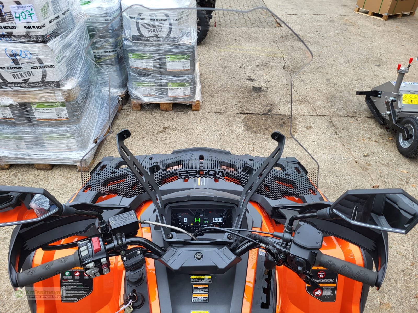 ATV & Quad Türe ait Odes Pathcross 650 SE L Luxury Edition, V-Twin, Allrad 4x4, 90 kmh ABS, Koffer + Frontscheibe NEU, Neumaschine içinde Feuchtwangen (resim 11)